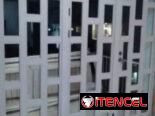 Realizamos todos tipos de trabajos en marquetería en aluminio