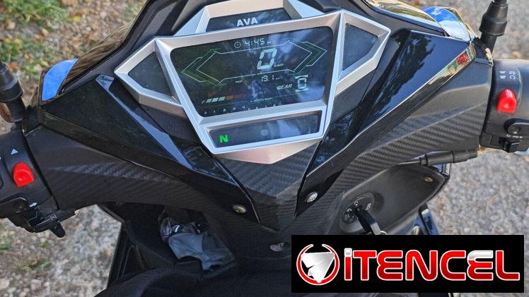 Moto de gasolina económica Ava fenix 125.5 4t semiautomática con chapa. Venta o negocio!!!