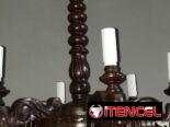 Lámpara de Techo Antigua de Madera Tallada de Caoba en 200 USD