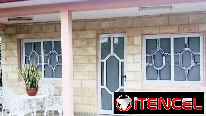 Realizamos todo tipos de trabajos en marquetería en aluminio