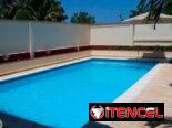 Alquiler de casa con piscina en Brisas del Mar
