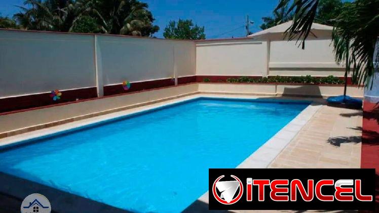 Alquiler de casa con piscina en Brisas del Mar