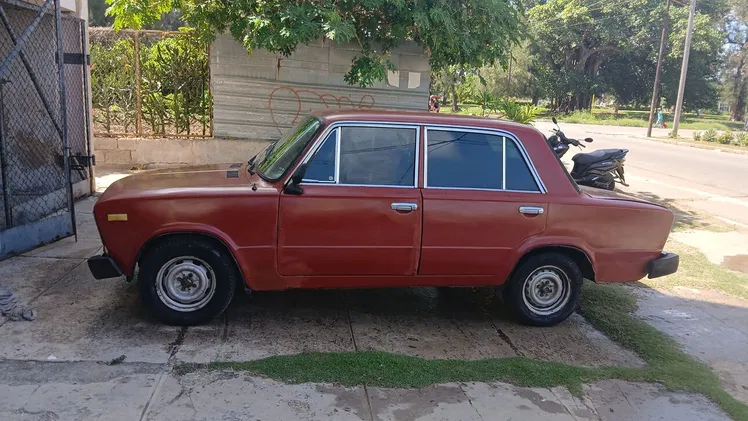 Lada 1500