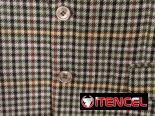 Se vende blazer de invierno marca Berry talla M