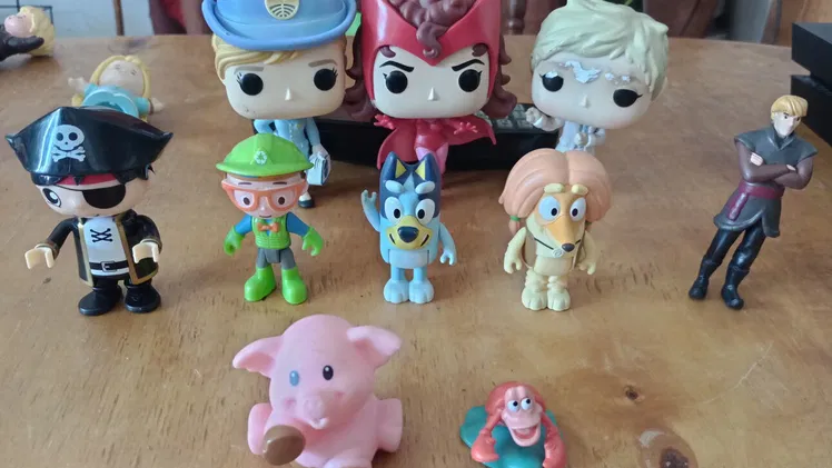 Figuras de coleccion y juguetes