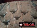 Elegantes copas vintage en color humo