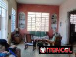 Vivienda amplia en altos, cercana a 23 y G . Vedado !!!