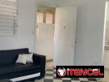 Apartamento disponible en Centro Habana a solo 2 cuadras del Malecón.