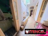 Propiedad de Lujo en La Víbora: Ideal Residencia o Negocio con Bar – 35k