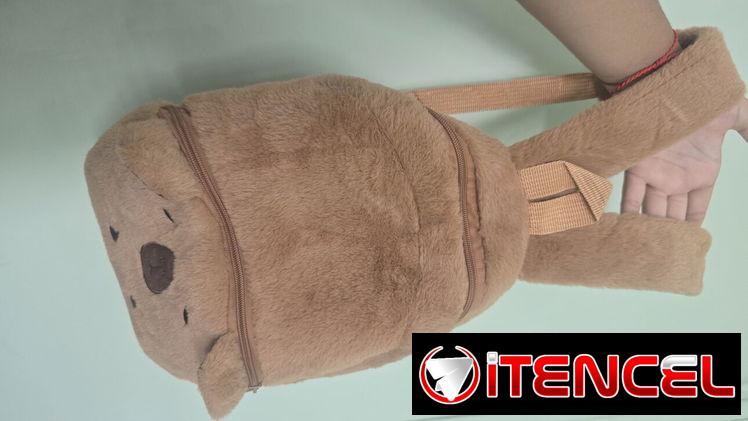 Mochila capibara nueva