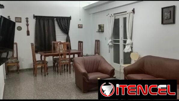🧊 Apartamento Moderno de 2 Cuartos en el Vedado REF 1403