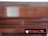 Piano vertical marca Bentley