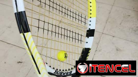 Vendo Raqueta Babolat prácticamente nueva!!!