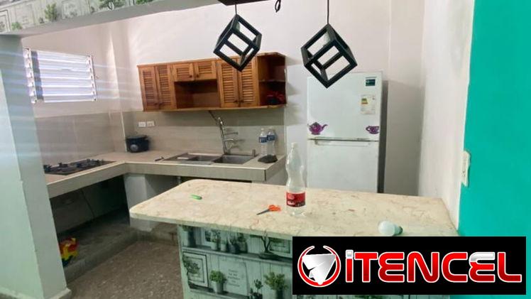 *2🏡Se vende apto en Centro Habana Soterrado por San Rafael*            Características                      ^ * sala  *