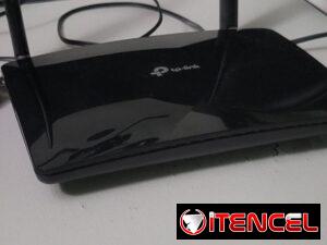 bb72e3a25cf3999d968c5ef6b4c944af8b6baff946b5b9850c53701377984f08
