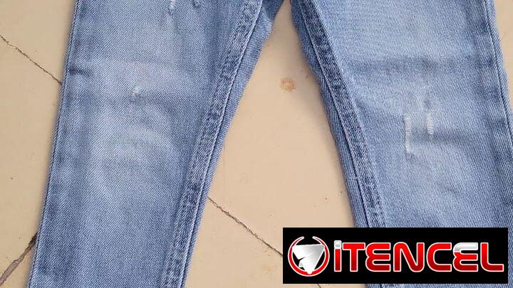 Pantalón para niño talla en la foto