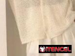 Camisas de e mallas detalles en la foto