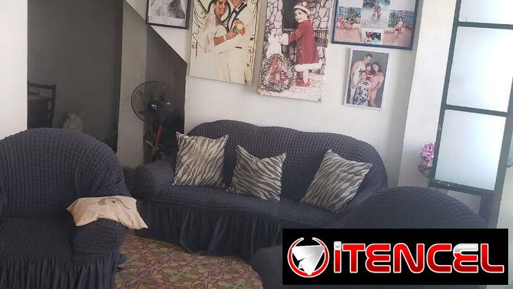 Se vende casa amplia en 10 de octubre