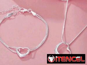 bd55dd4b4c8c3a574c881797567376f84ba6ab15786cc82fb122541d96feb46c-1