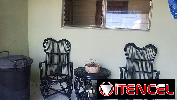 RENTA LINEAL EN VEDADO
