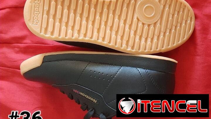 Tenis #36 Rebook originales nuevos