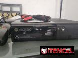 XBOX 360 E (Super Slim) pirateado + 2 mandos + 250 de disco duro