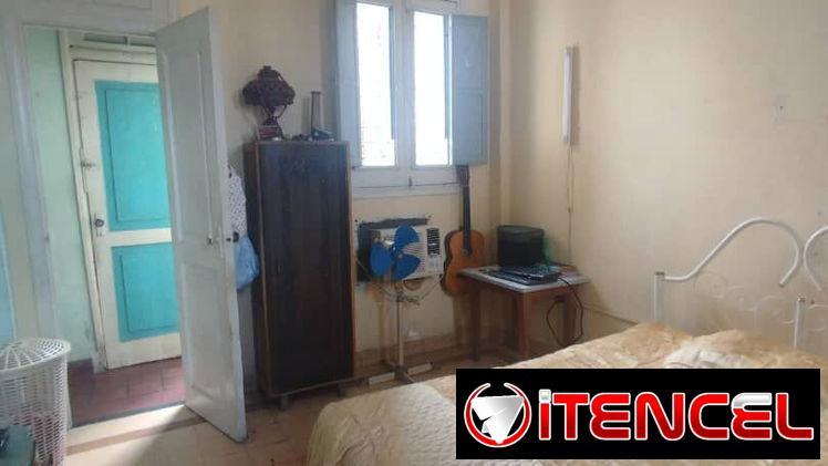 Apartamento interior segundo piso en habana vieja