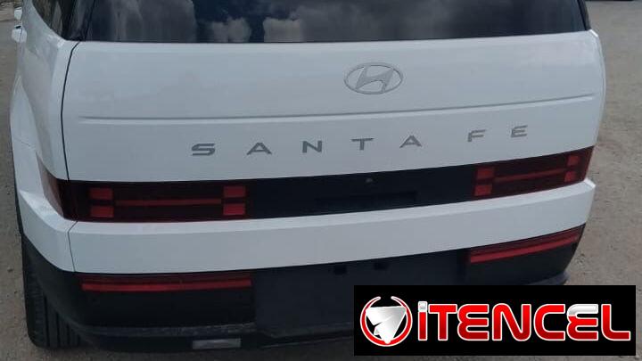 Hyundai Santa Fe 2025