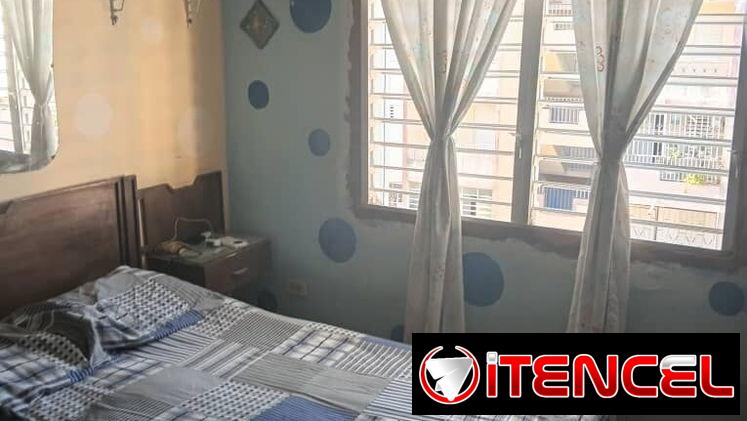 Apartamento 🏘 en 3er piso en Marianao (#136)