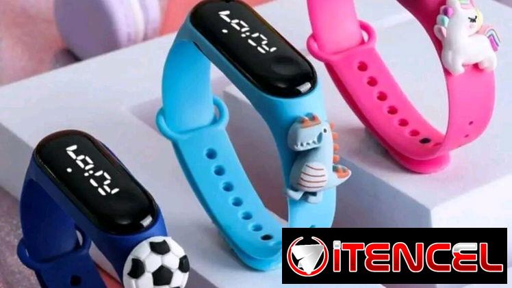 Gafas, mochilitas y relojes de niños