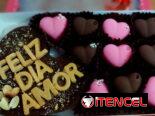 Caja de 10 bombones más una tableta con mensaje personalizado