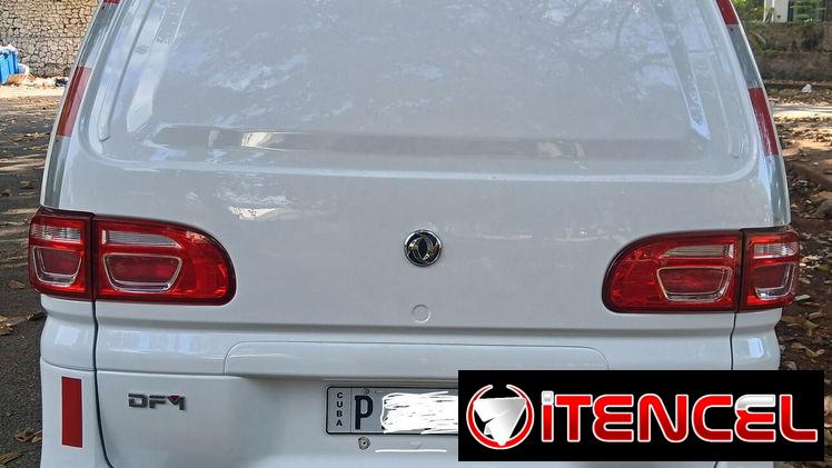 Van Dong Feng M5