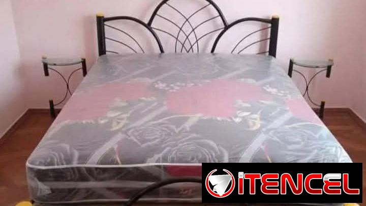 Muebles, cama y colchónes