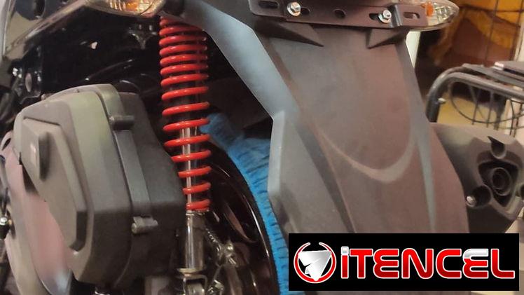 Moto de combustión AVA Unisón DWS de 150cc