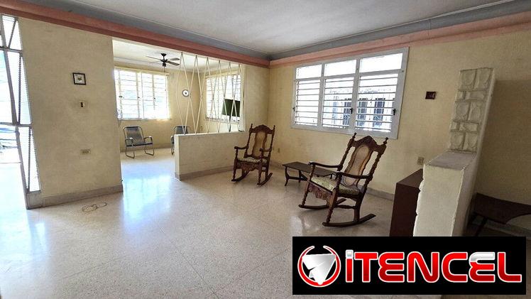 (NV-54) Casa no independiente de 5/4 y 1/2 en Nuevo Vedado (No posee garaje)