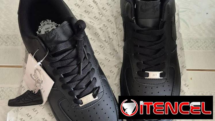 ✨️ZAPATOS NEGROS Y BLANCOS✨️