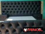 CAMA  TAPIZADA DE LUJO