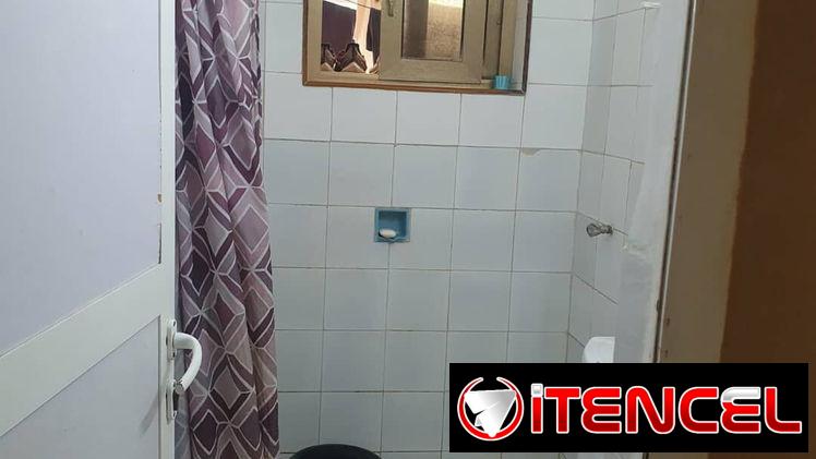 Ref # 29.En venta apto de tres cuartos en primer piso con teléfono!!