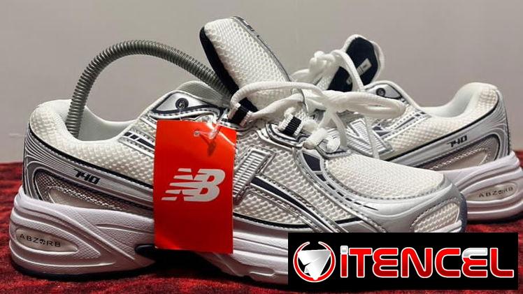 New Balance 740 G5