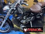 Se vende o se hace negocio por un carrito que esté bueno es nueva todo sus papeles en regla con chapa y todo