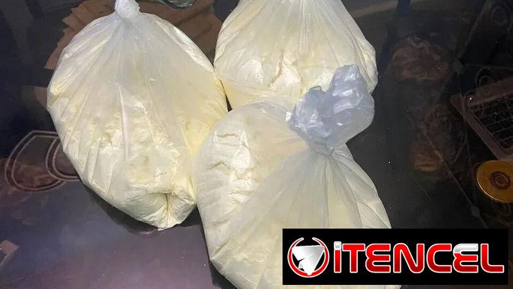 LECHE BLANCA 1KG $2800…………….. 54746078