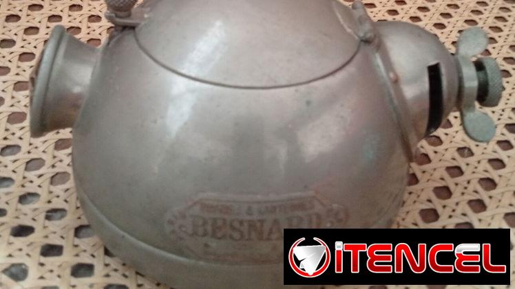 Vendo farol Besnard