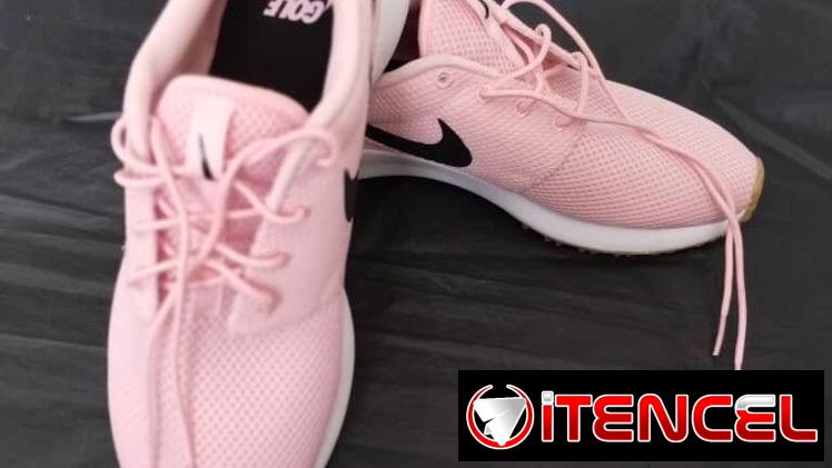 Tenis auténticos NIKE!!!!!