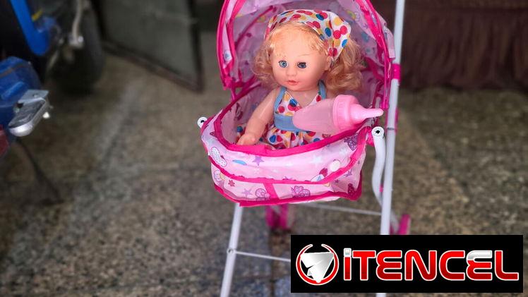 Muñeca con coche+ accesorios
