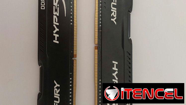 Pareja de Memoria RAM DDR4, disipadas de PC.