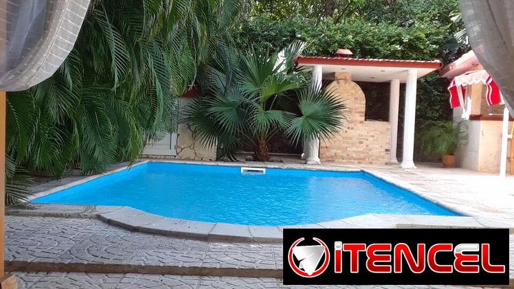 Casa de renta  con piscina en playa