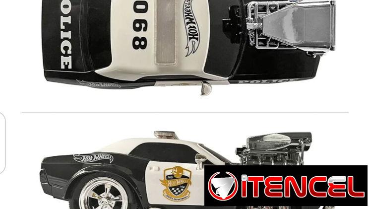 Carro de Policía Hot Weels de juguete