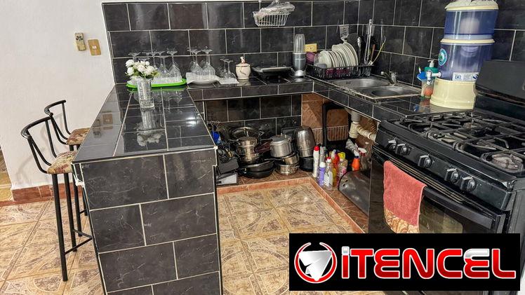 Venta de Biplanta cerca de la 5ta Avenida ( NH-38)