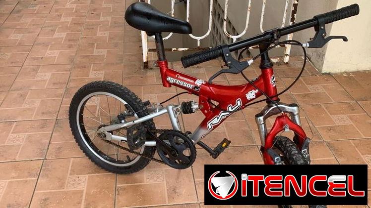 Bicicleta de niño de uso pero en perfecto estado