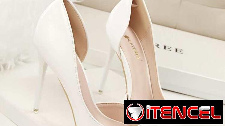 Tacones blancos #36 23cm